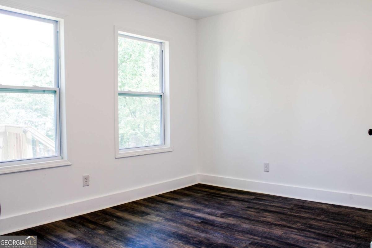 1285 Avon Avenue Atlanta - 13