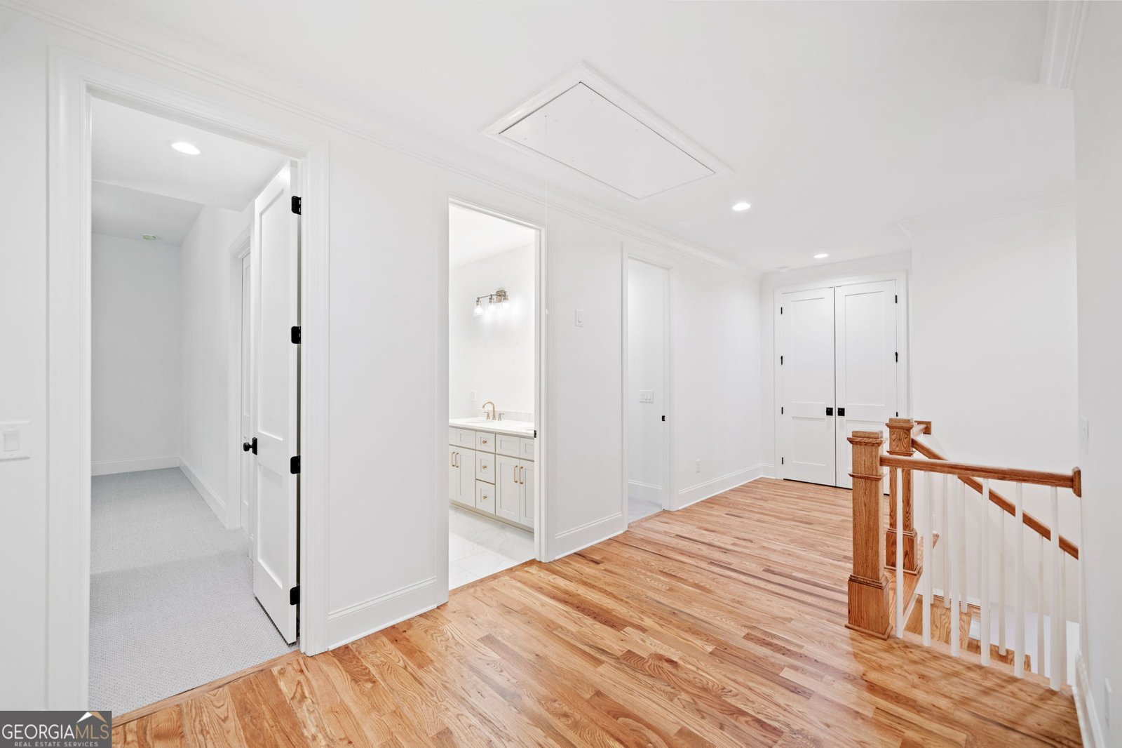2585 Hickory Road Canton - 40