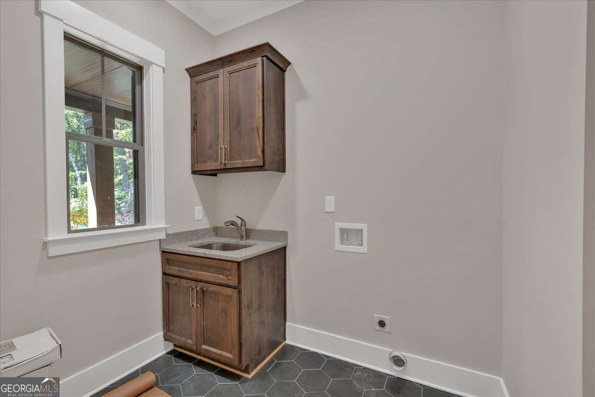 33 Cedar Gate Lane Kingston - 38