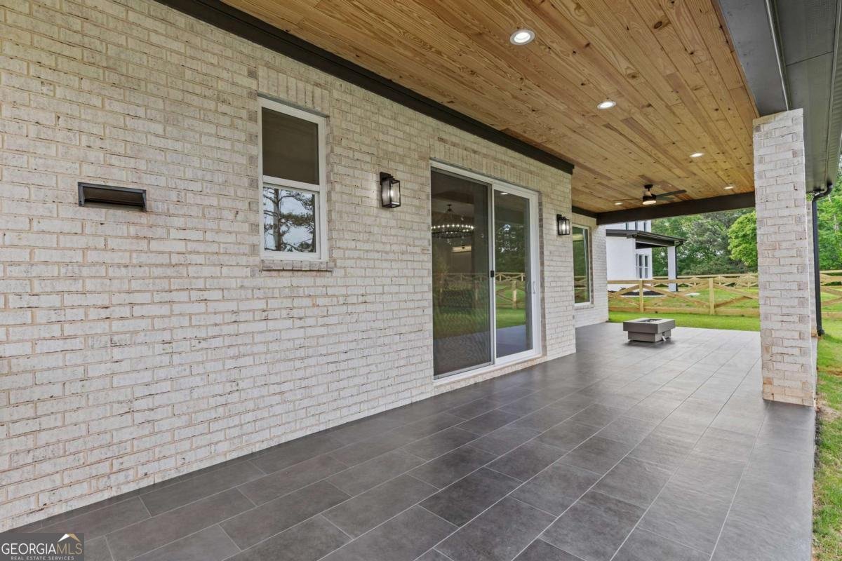 5753 Union Church Road Braselton - 74