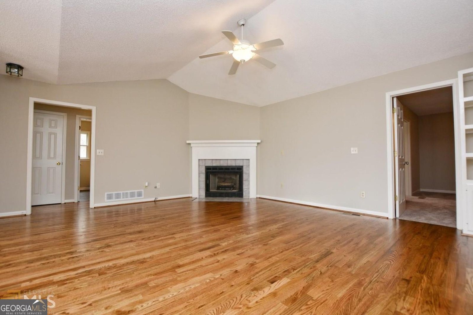 122 Wilson Circle Carrollton - 4