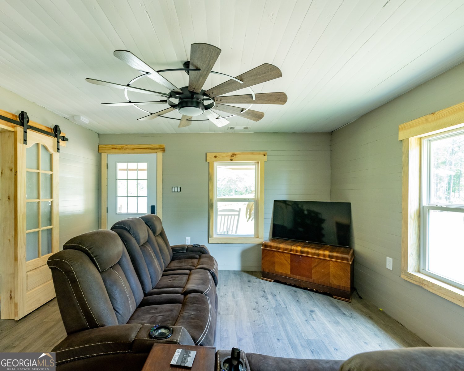 655 White Road Thomaston - 27