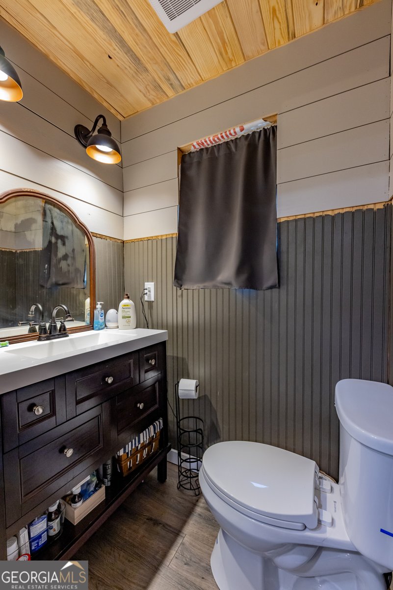 655 White Road Thomaston - 41