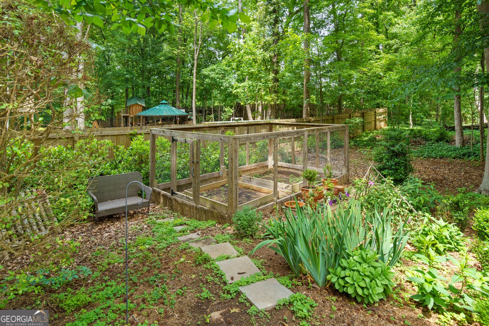 11190 Hembree Springs Drive Roswell - 48
