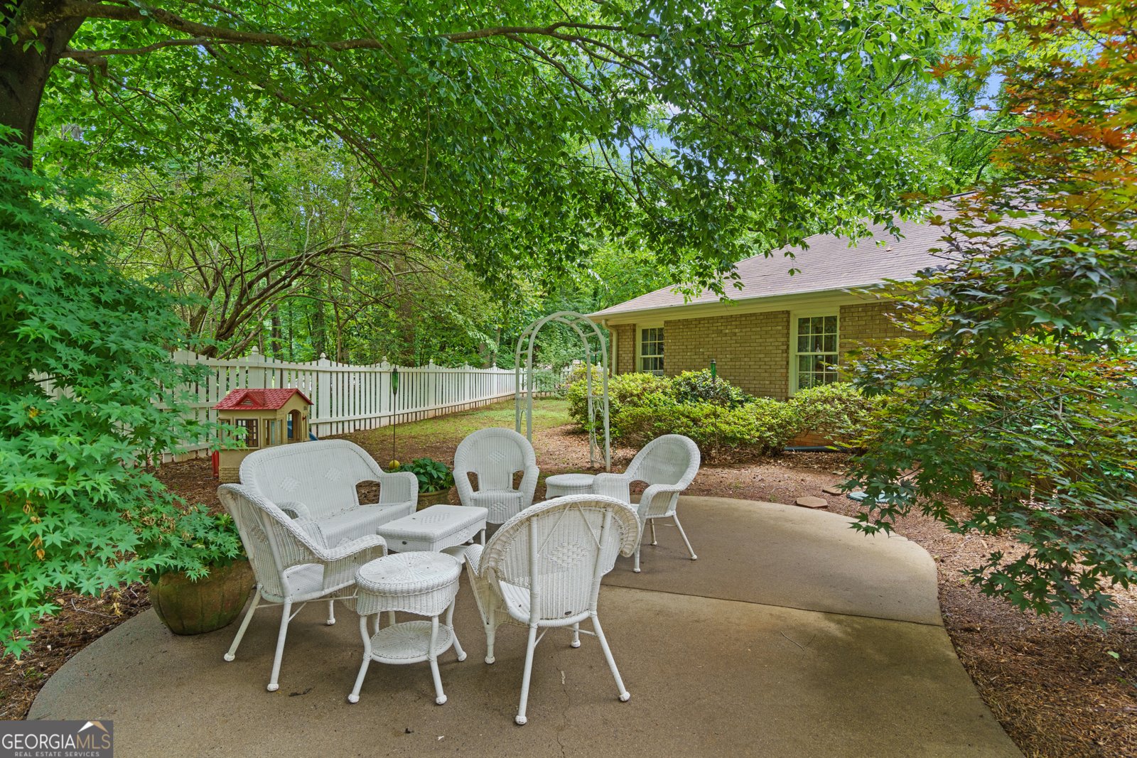 11190 Hembree Springs Drive Roswell - 49
