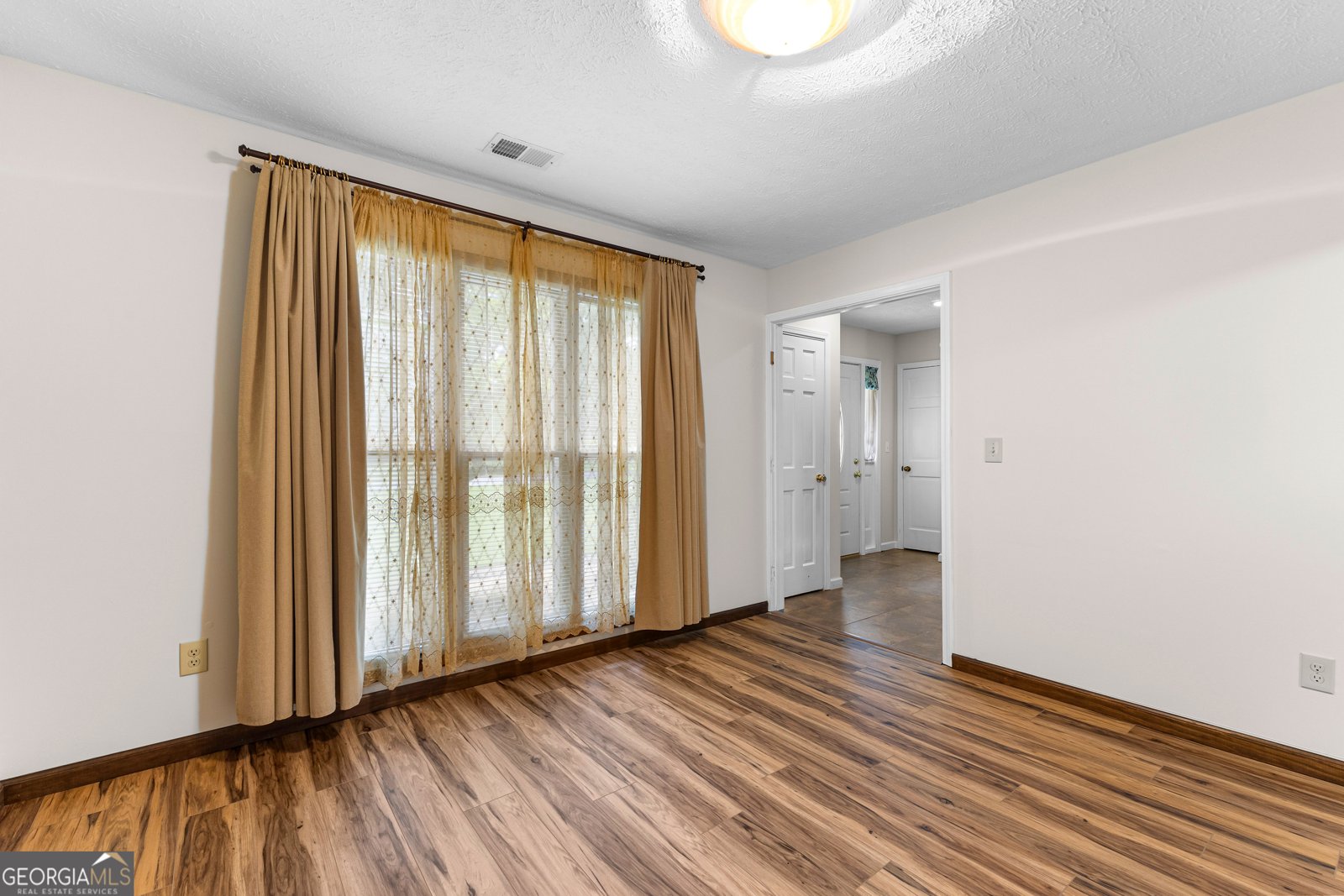 224 Claridge Curve Peachtree City - 10