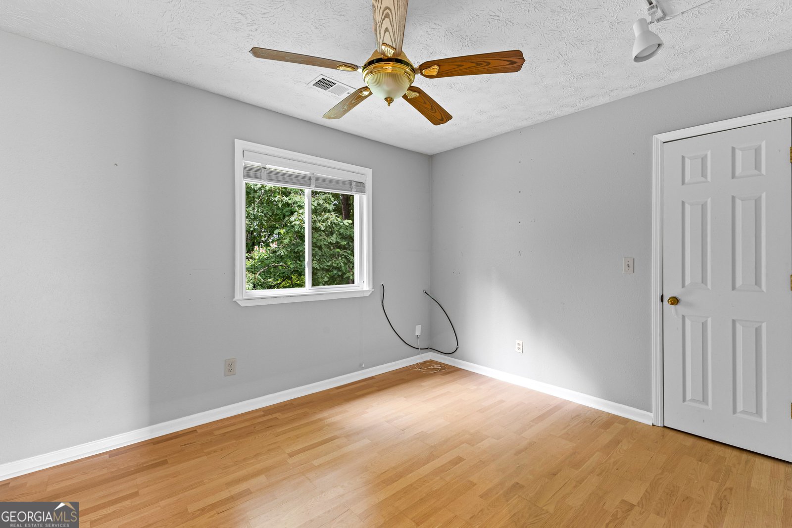 224 Claridge Curve Peachtree City - 36