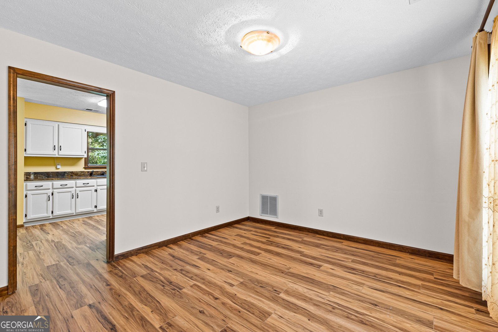 224 Claridge Curve Peachtree City - 8