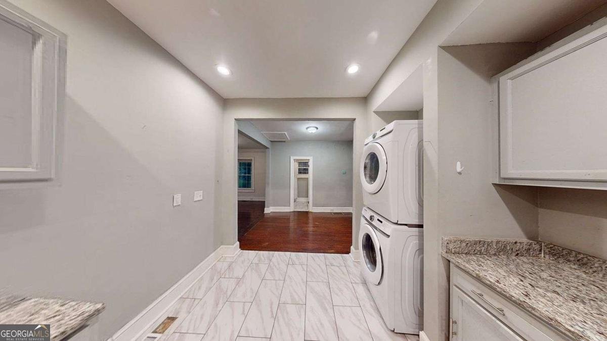1100 Welch Street Atlanta - 2