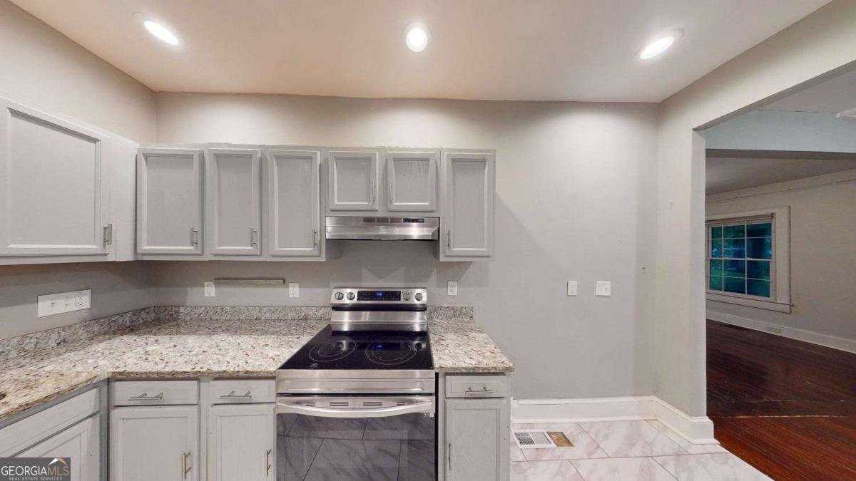 1100 Welch Street Atlanta - 4