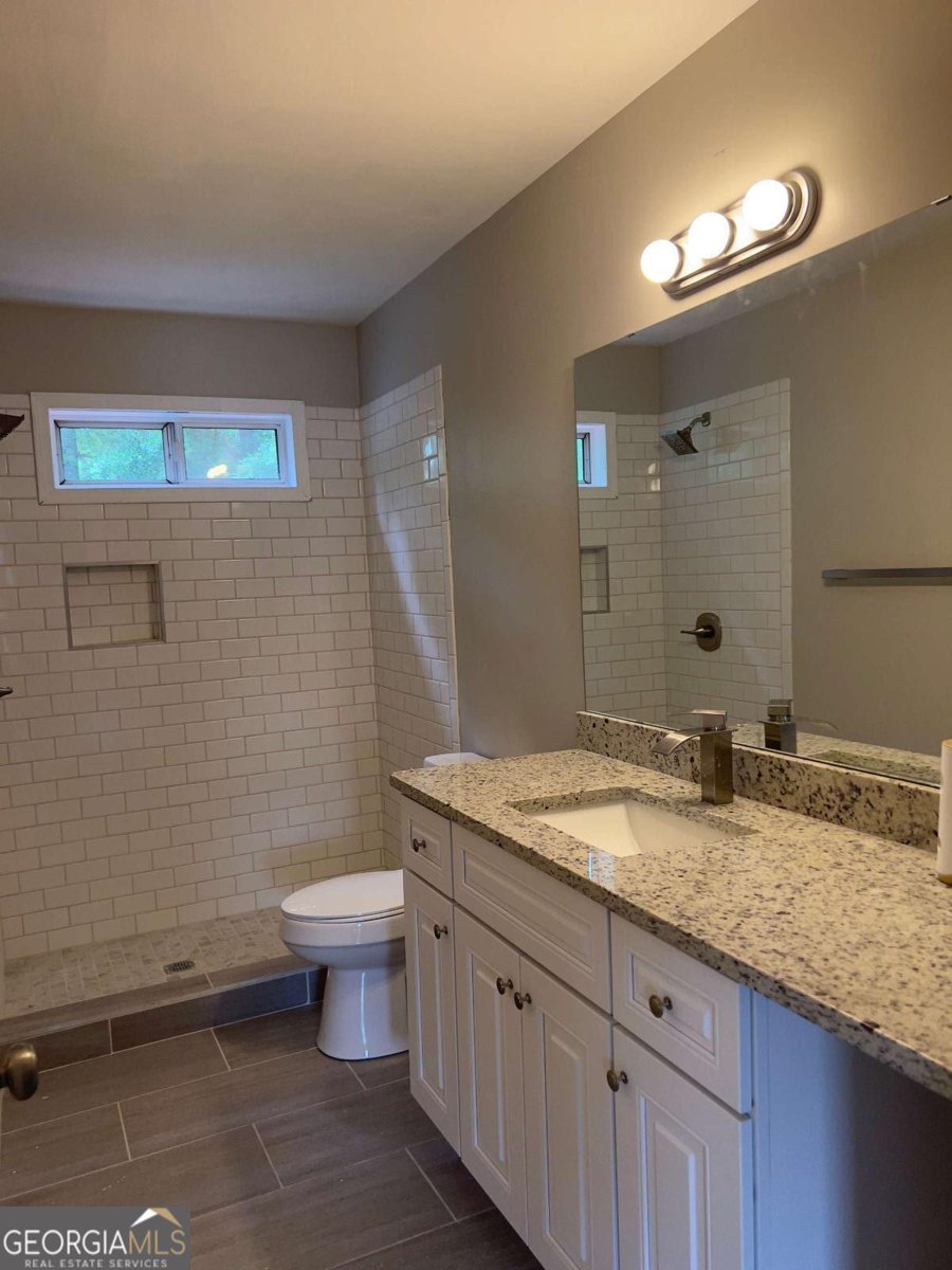 1200 Larson Lane Marietta - 17