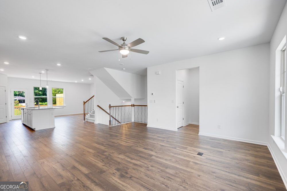 1721 Lansmere Street Marietta - 9