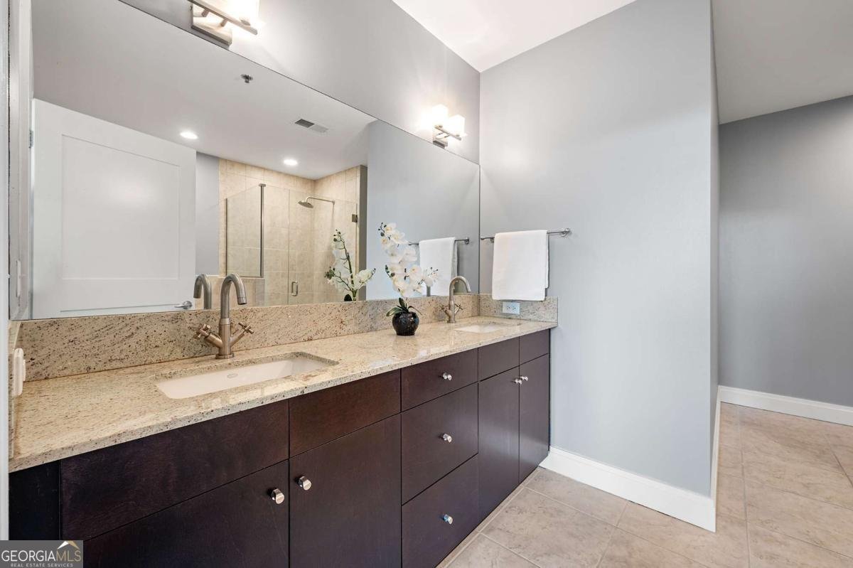905 Juniper Street Atlanta - 11