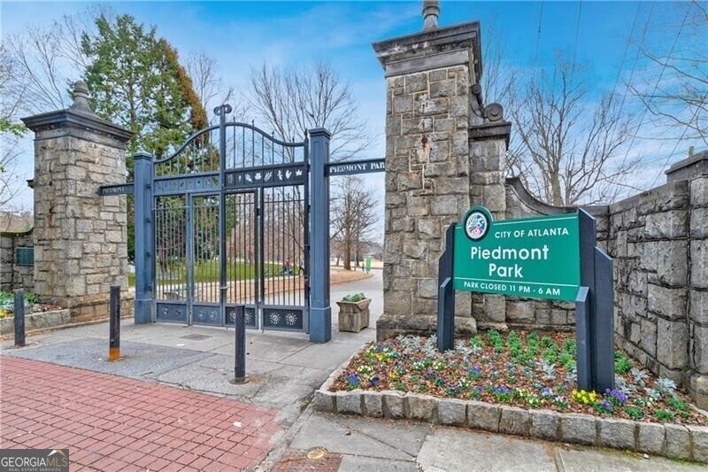 1466 University Drive Atlanta - 46