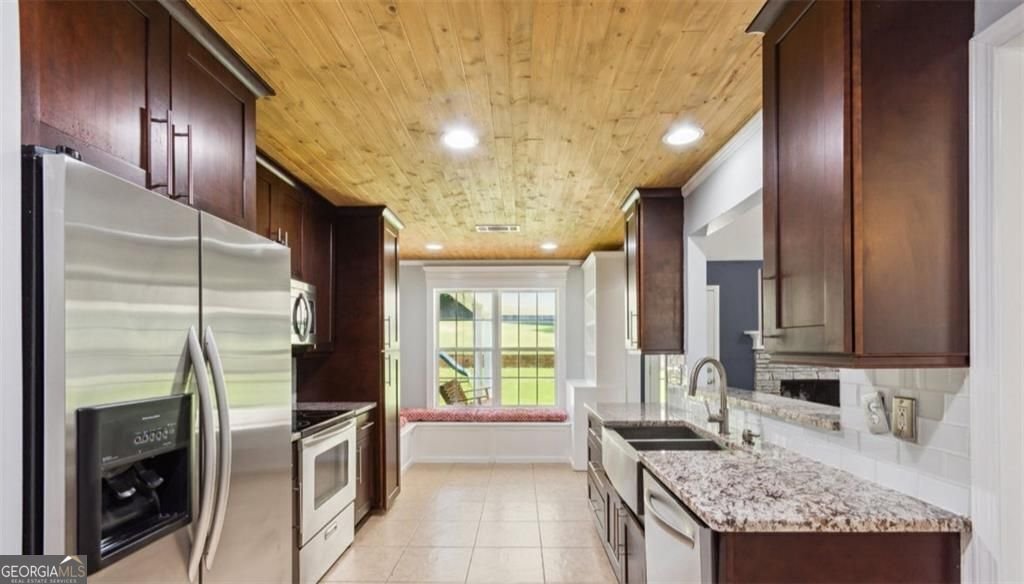 1625 Alcovy River Drive Dacula - 9