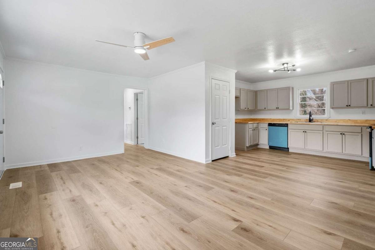 77 Frances Street Summerville - 3