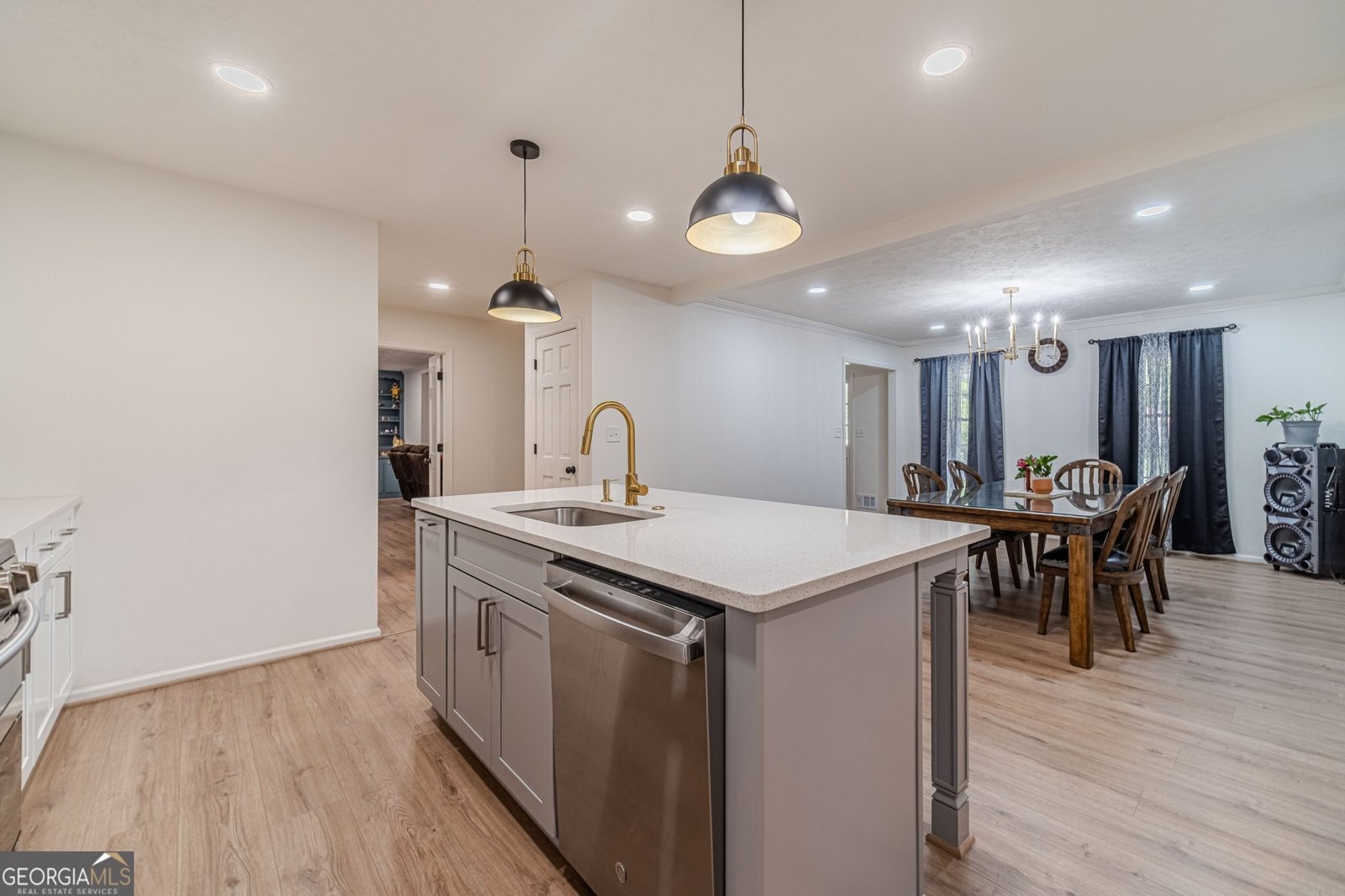 4367 Cedar Wood Drive Lilburn - 22