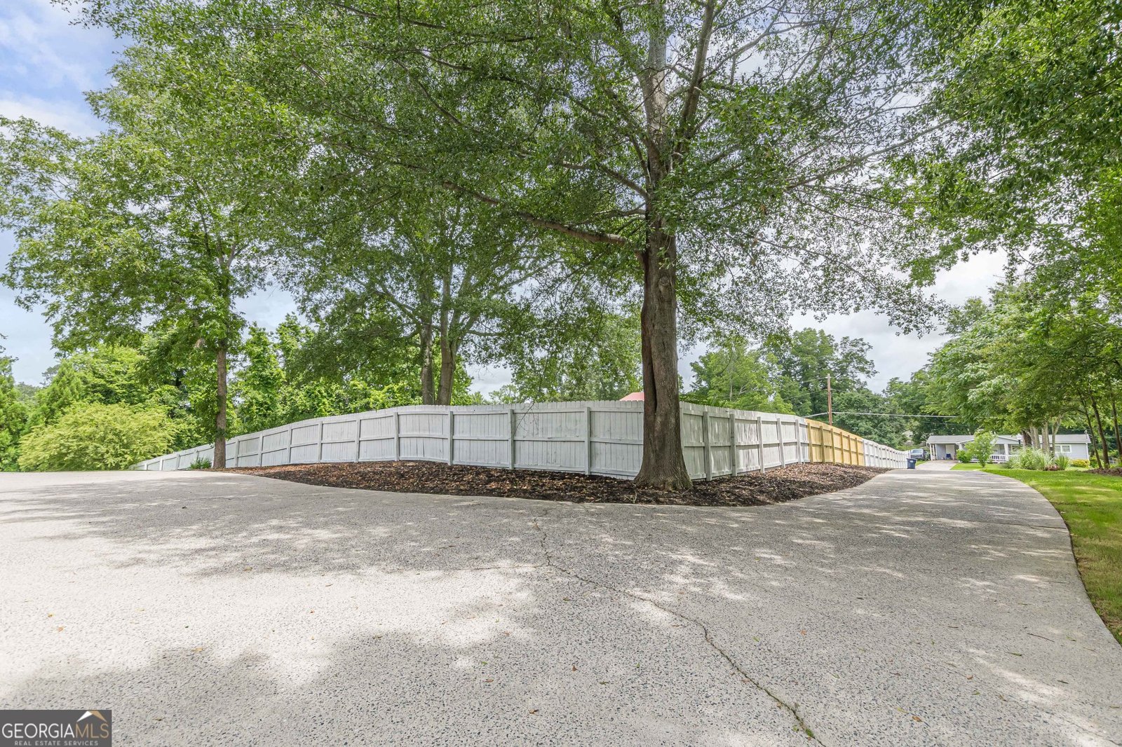 516 Main Street Hiram - 74