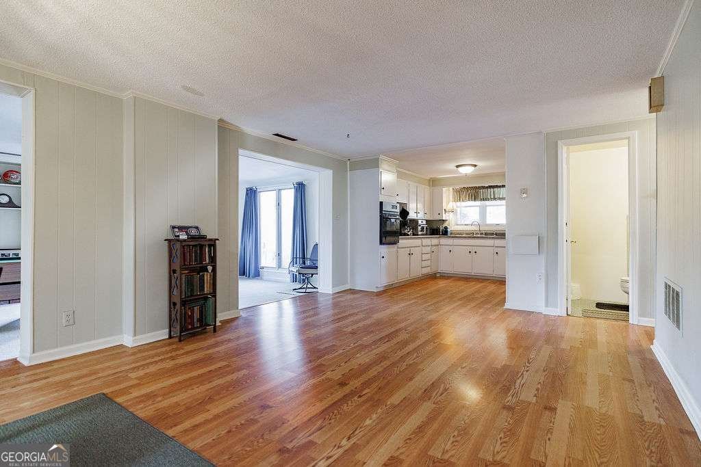 151 Wildwood Drive Elberton - 12