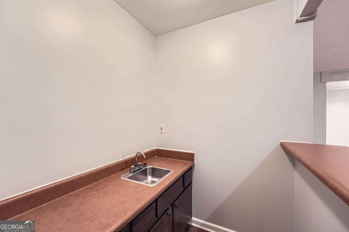 1515 Barrier Road Marietta - 23