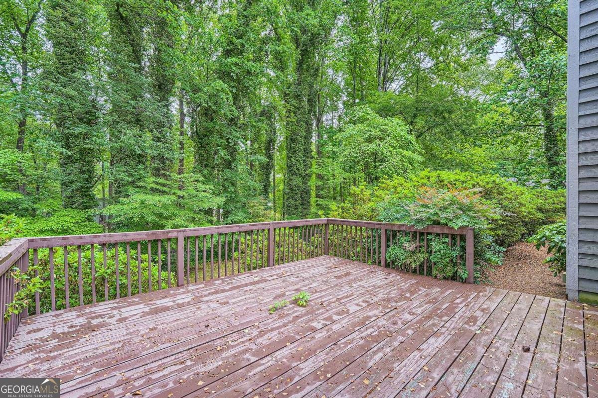 1515 Barrier Road Marietta - 25