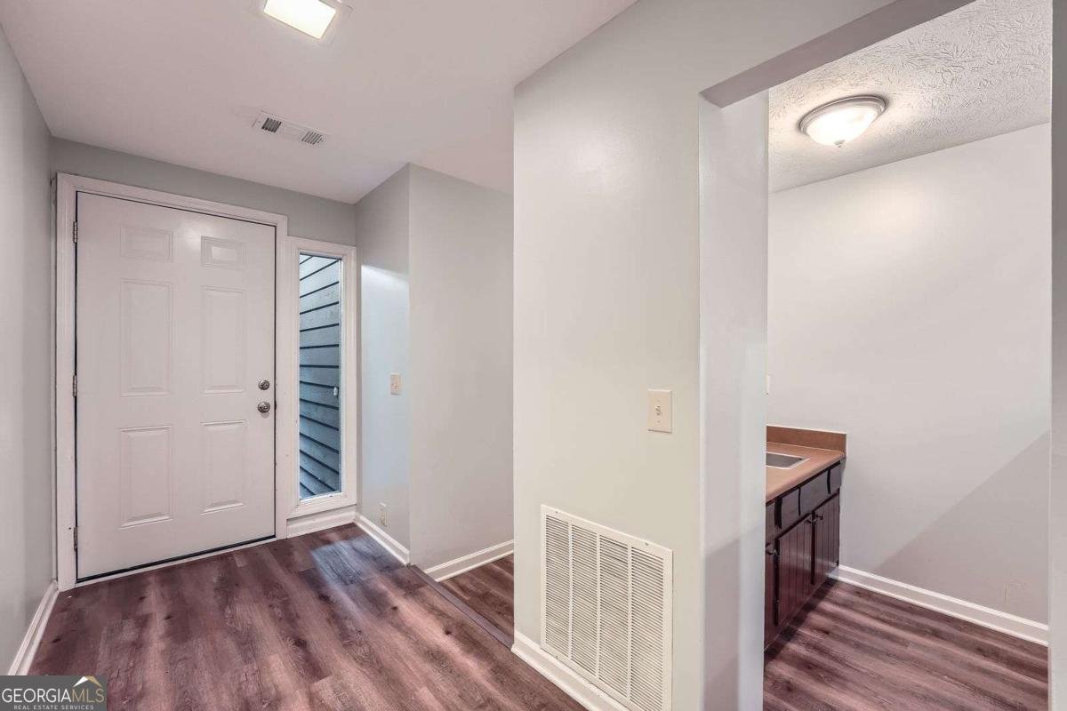 1515 Barrier Road Marietta - 4