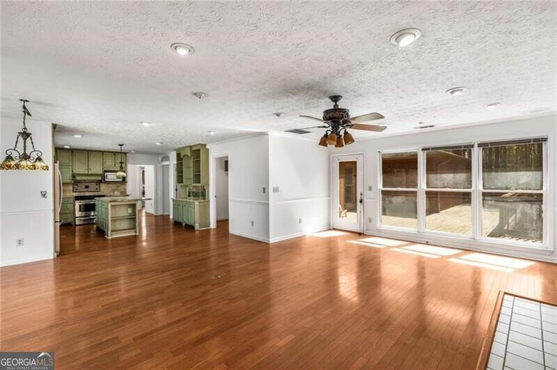 100 Hall Place Fayetteville - 24