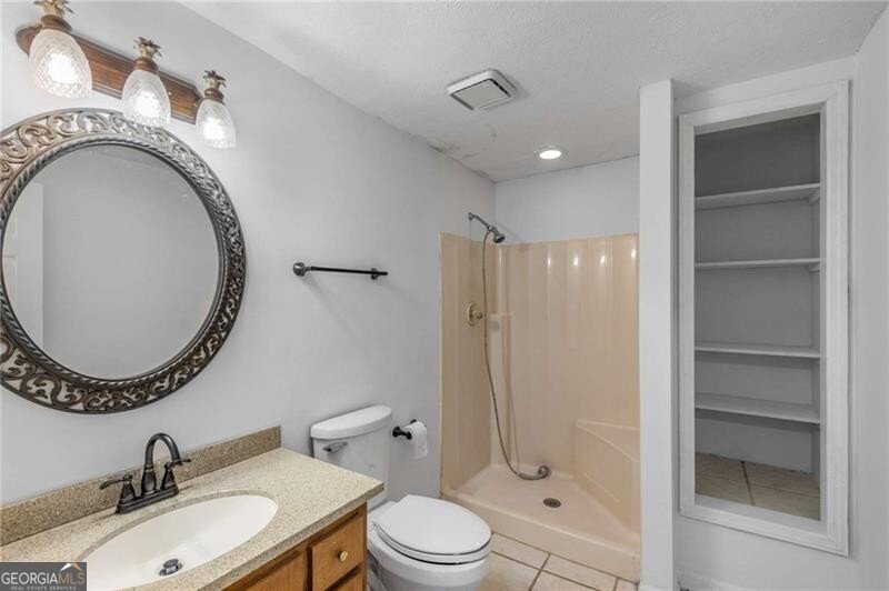 100 Hall Place Fayetteville - 36