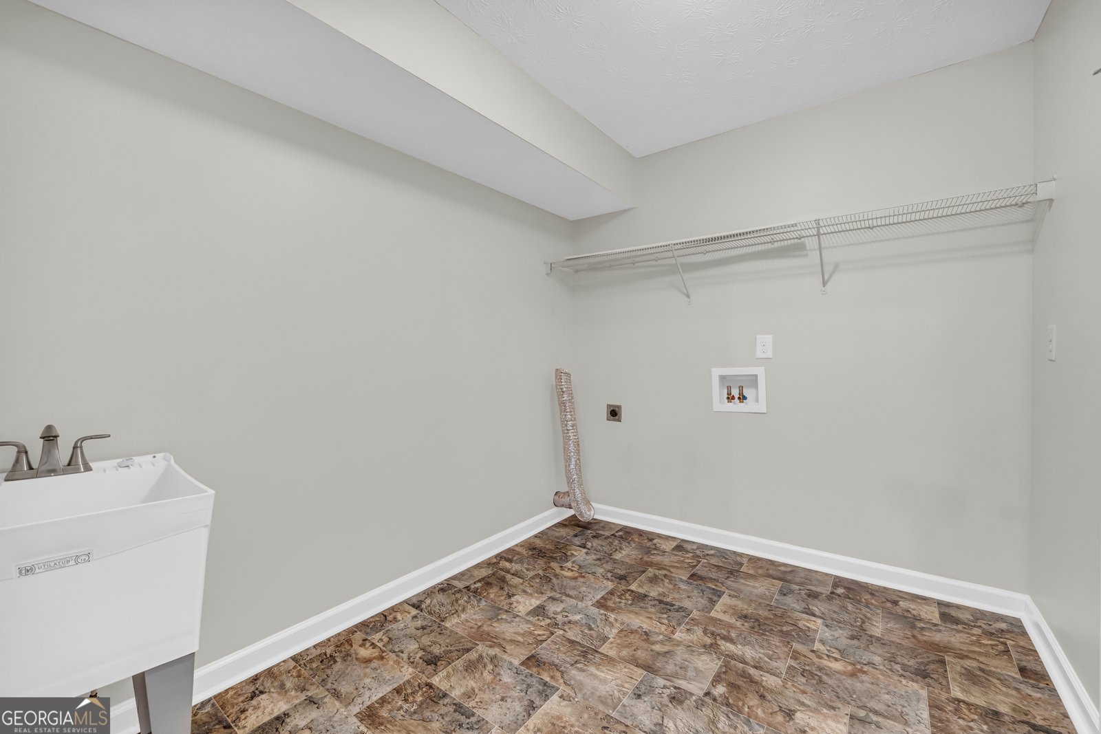 442 442 Cedar Lane Toccoa - 18