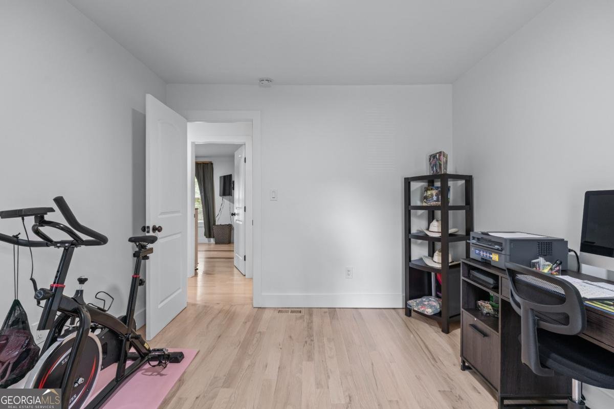 466 Victoria Road Woodstock - 21