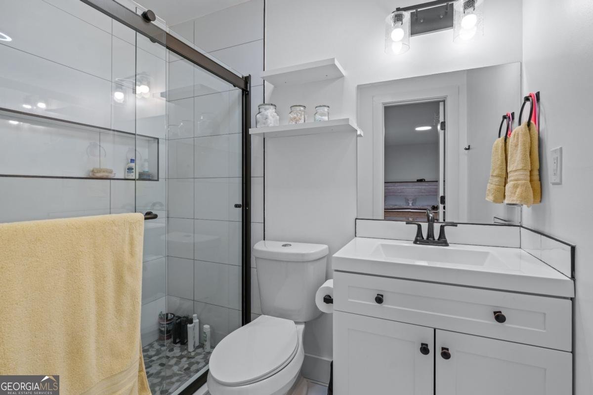 466 Victoria Road Woodstock - 24