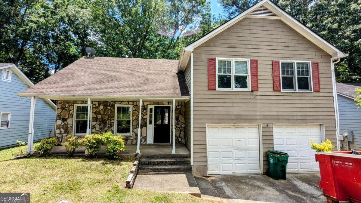 4827 Wyndam Drive Stone Mountain - 1