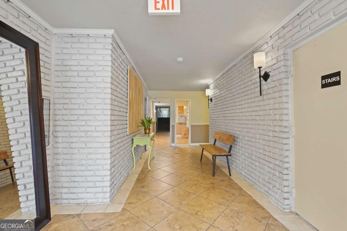 395 PHARR Road Atlanta - 3