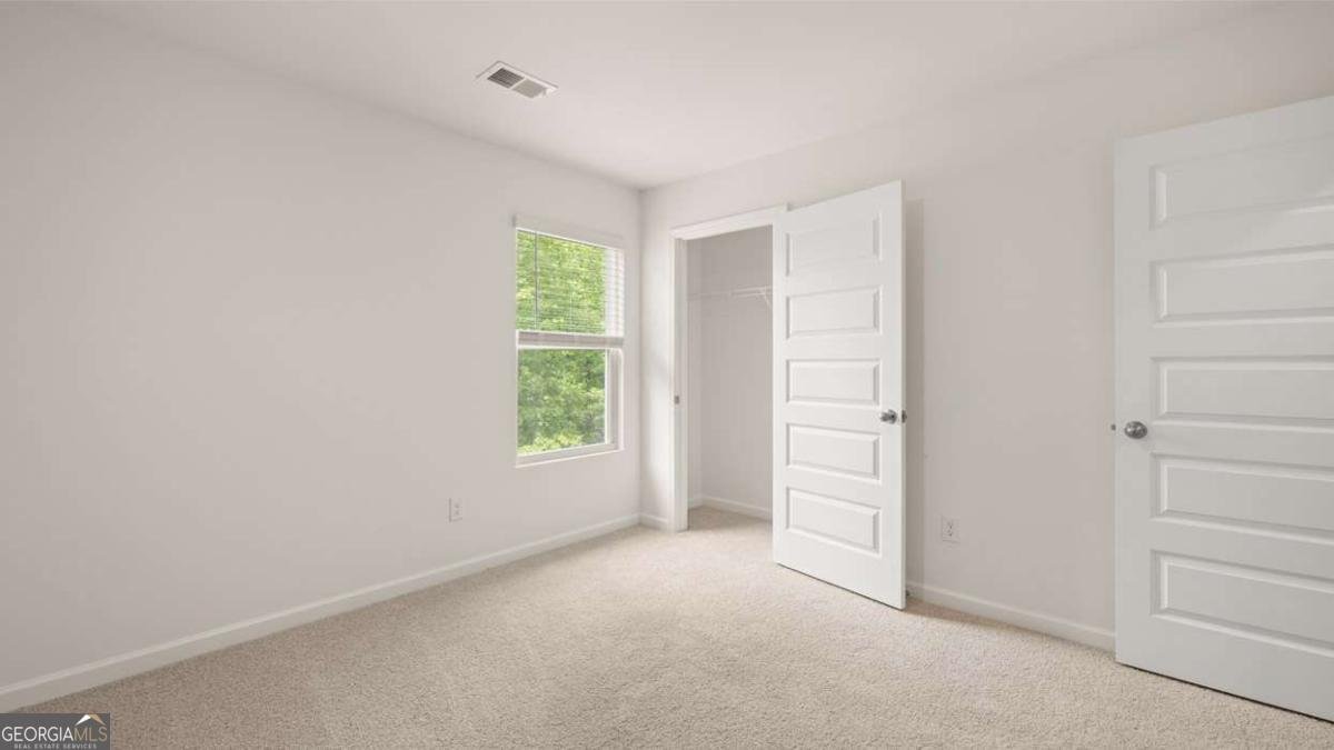 1591 Oakbrook Pond Place Dacula - 38