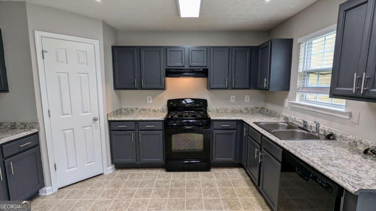 2153 Pine View Trail Ellenwood - 8