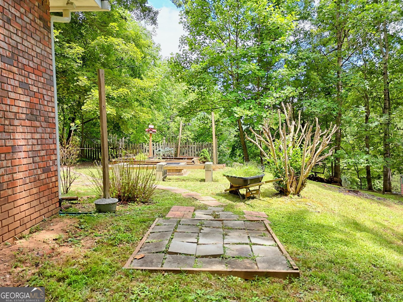 1054 Sutton Road Hiawassee - 48
