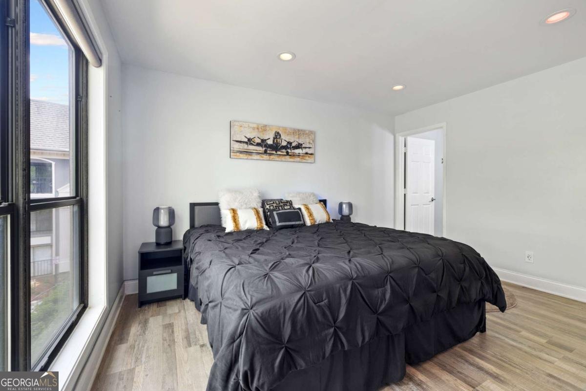 2657 Lenox Road Atlanta - 16