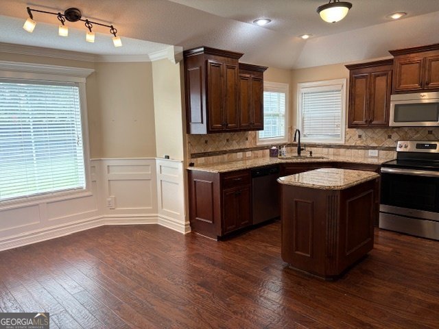 4035 Taylor Way Valdosta - 55