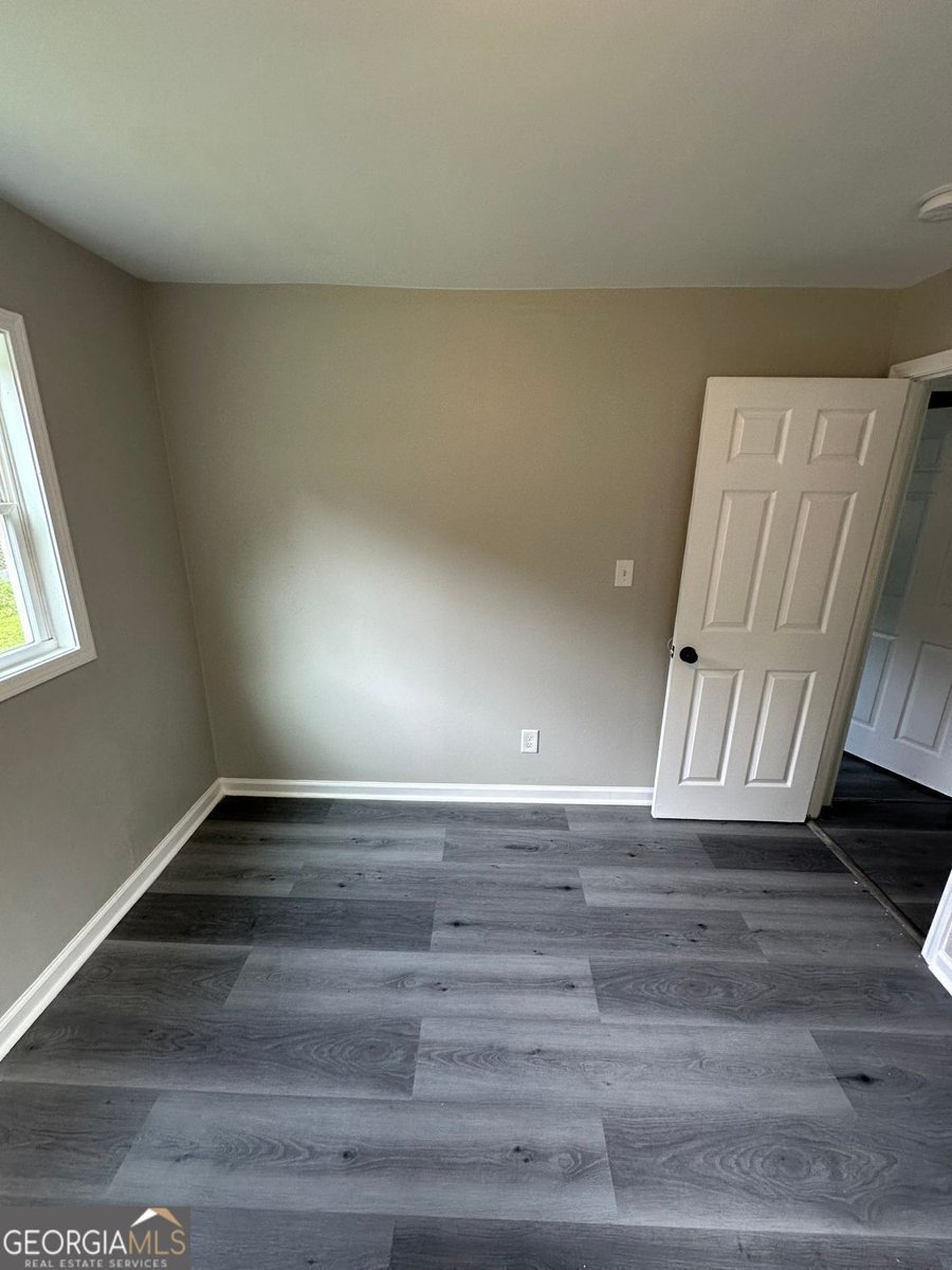 3730 Clovis Court Atlanta - 23