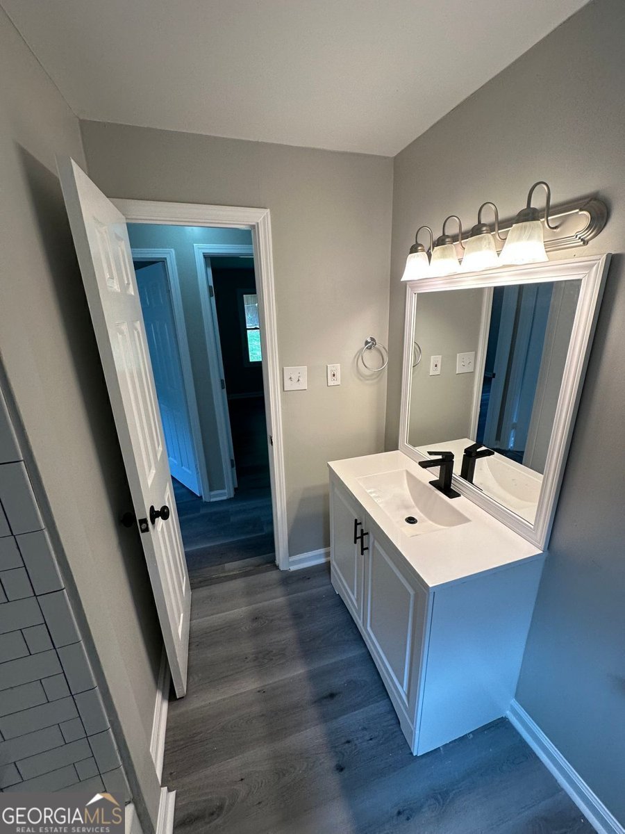 3730 Clovis Court Atlanta - 29