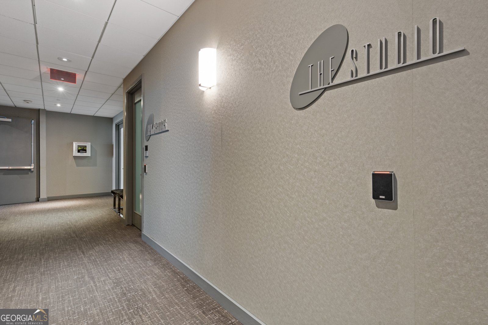 3338 Peachtree Road Atlanta - 23