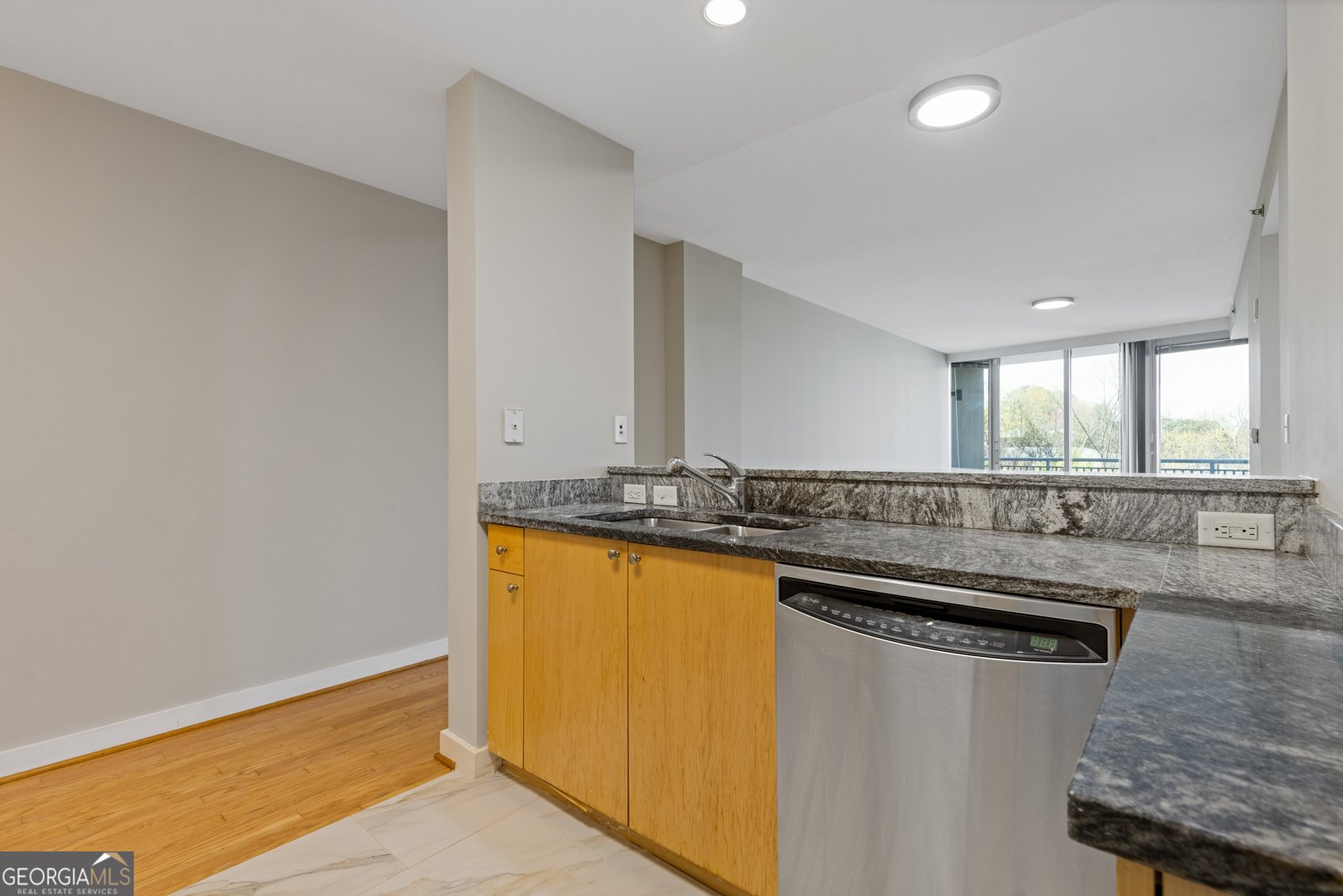 3338 Peachtree Road Atlanta - 5