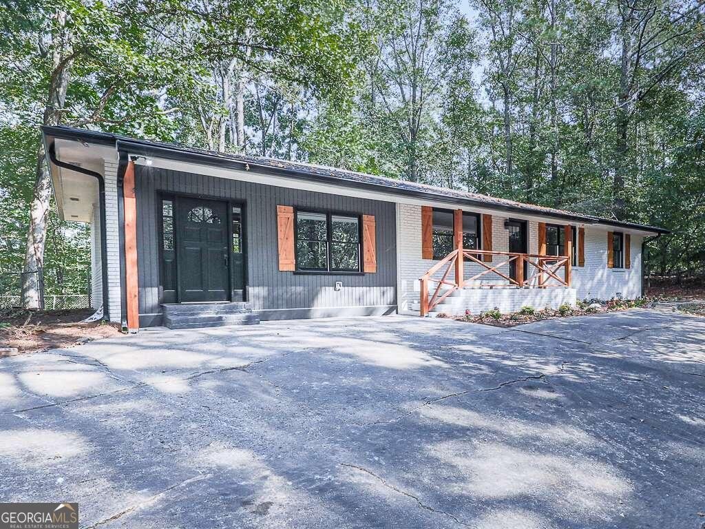 221 Wonewok Drive Canton - 27
