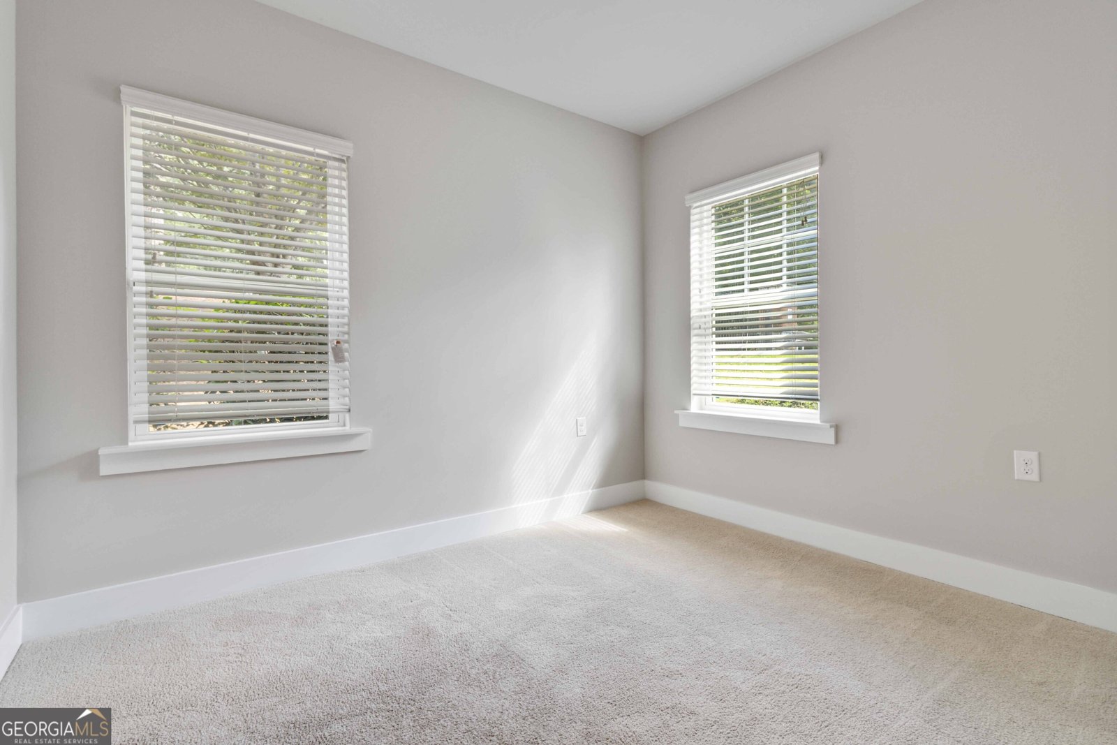 1405 Attwater Drive Atlanta - 33