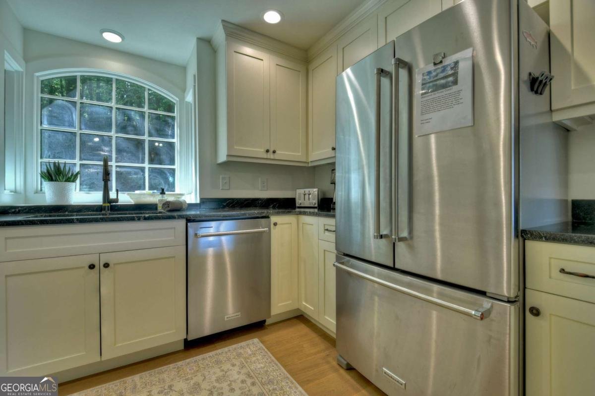 143 Heritage Point Morganton - 9