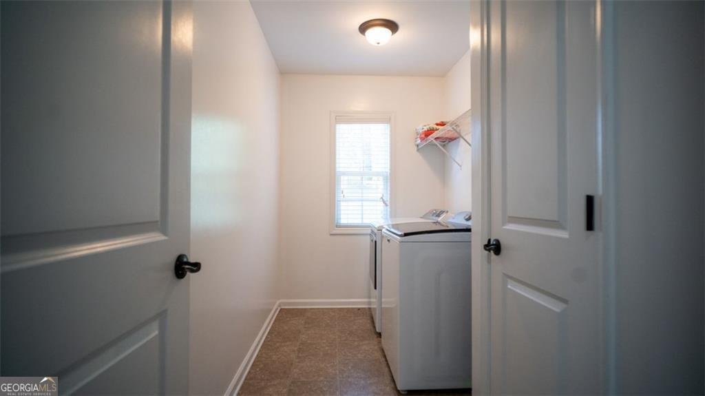 760 KING SWORD Court Mableton - 24
