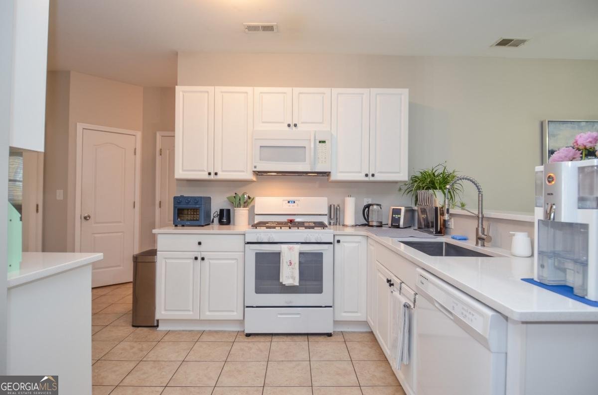 521 Mirramont Place Woodstock - 16