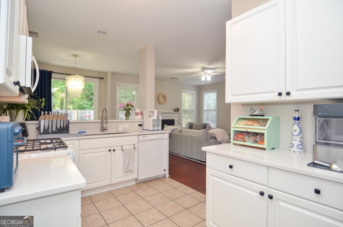 521 Mirramont Place Woodstock - 22