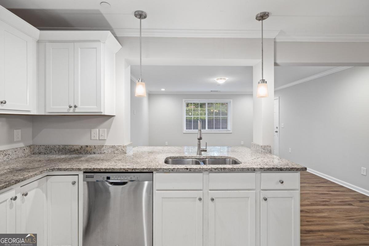 305 Winding River Village Drive Atlanta - 11
