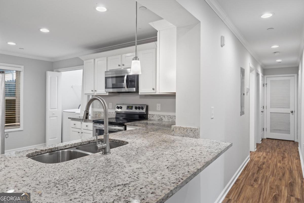 305 Winding River Village Drive Atlanta - 14